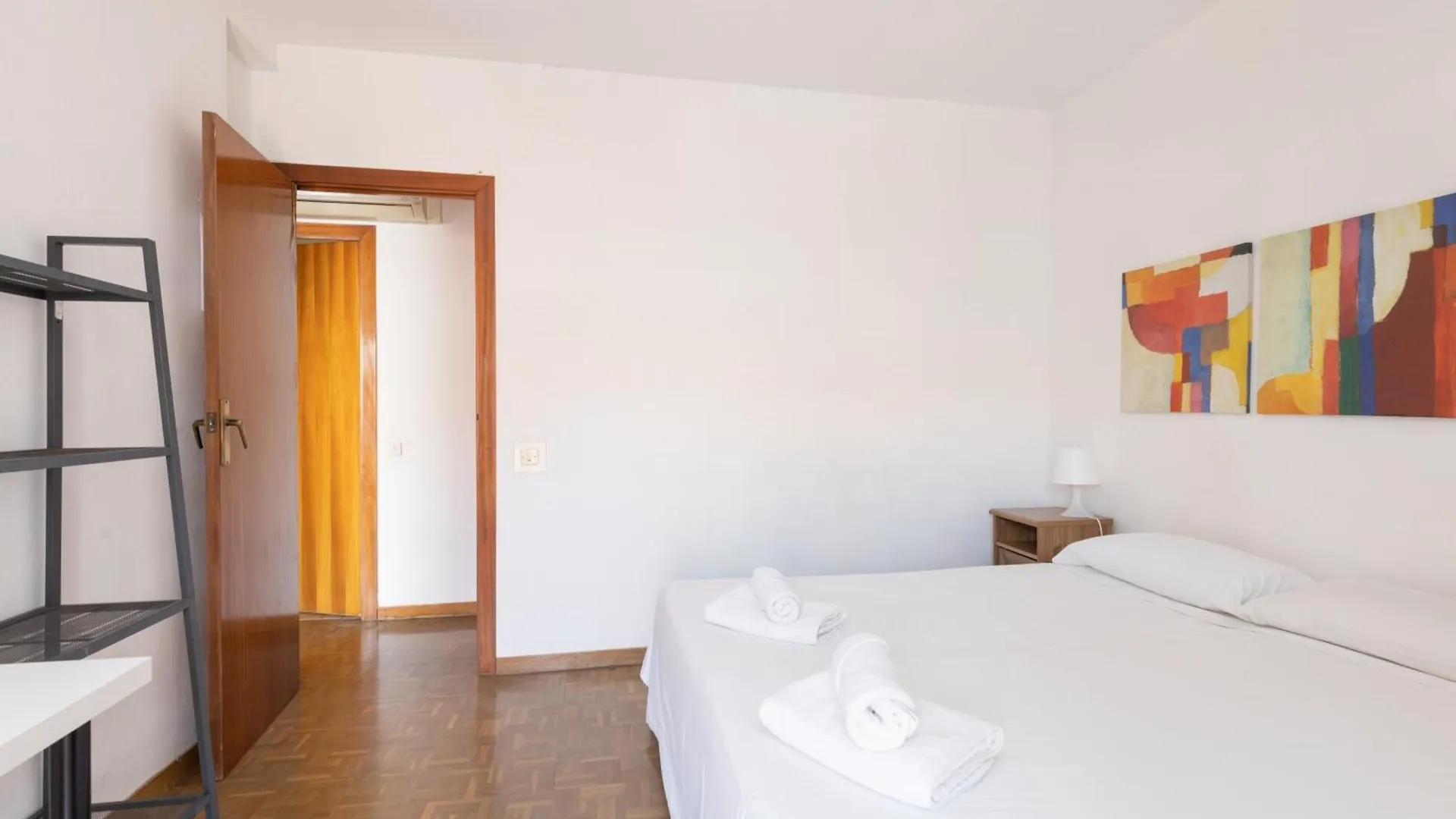 Aparteasy - Atic Sants Barcelona Apartment